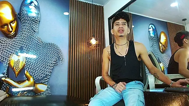 Skinny cute Alyer online show from May 13, 1:58 am
