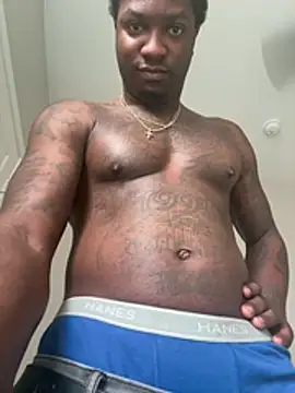 Snapshot of SugaredForearm123 chatting on April 10, 8:02 pm SugaredForearm123 online show from April 10, 8:02 pm