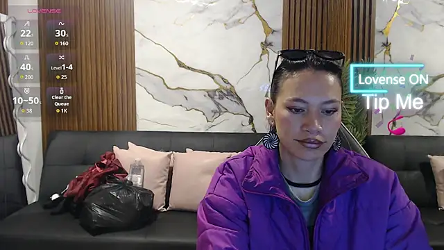 alonddra tay online show from May 30, 11:40 am