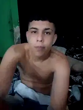 Snapshot of Jacobb_hott96 chatting on May 13, 1:03 am Jacobb hott96 online show from May 13, 1:03 am