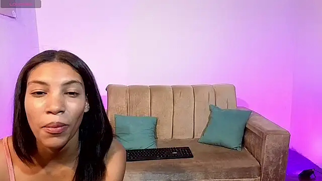 Snapshot of yan_ginev chatting on April 15, 4:19 am yan ginev online show from April 15, 4:19 am