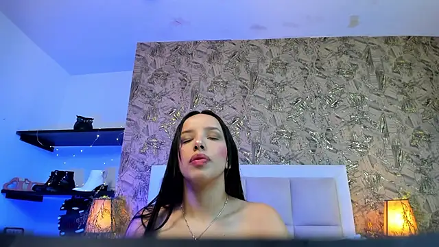 ValkyriaSteel online show from April 20, 7:26 pm