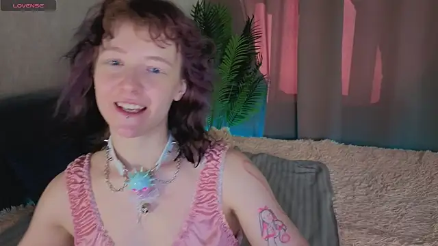 Ricki Bloom online show from May 7, 9:25 am