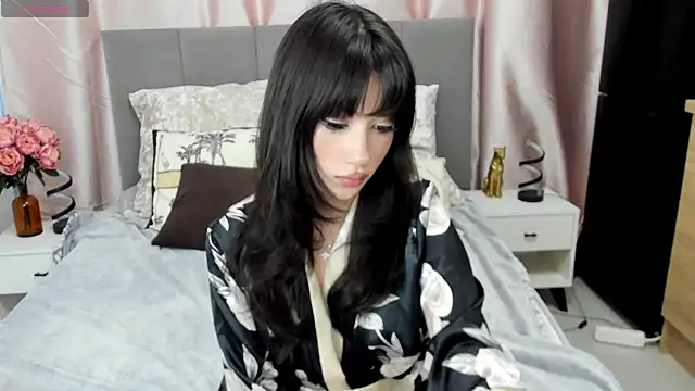 BrianaSteels online show from May 16, 6:54 am