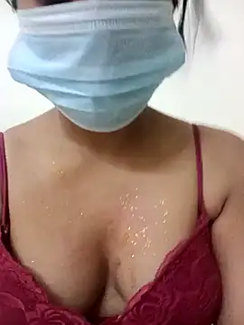 dearmona00 online show from May 19, 9:59 am