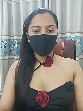 Snapshot of zareen_approach chatting on June 9, 5:02 pm zareen approach online show from June 9, 5:02 pm