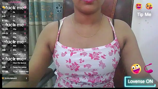 Snapshot of zareen_approach chatting on July 14, 4:13 pm zareen approach online show from July 14, 4:13 pm