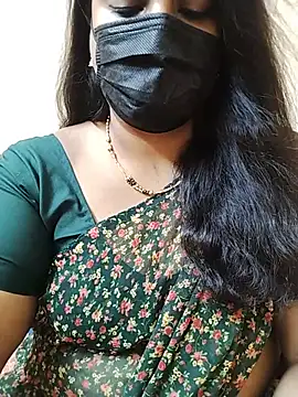 Stephaniee27 online show from May 23, 8:29 am