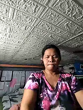 FILIPINAPUSSYPINAY online show from April 25, 1:41 pm