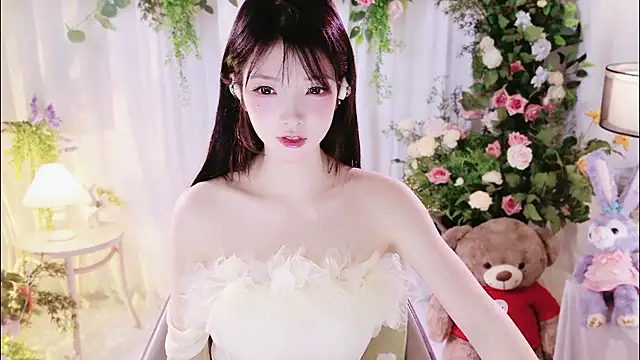 Zoe-001 online show from July 1, 3:45 pm