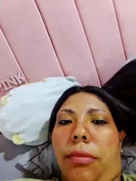 Izel  online show from May 2, 2:38 am