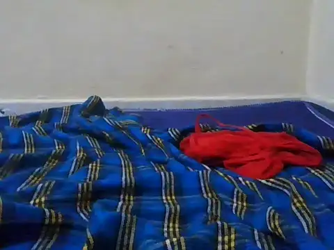 sweetbubbley online show from April 17, 9:51 pm