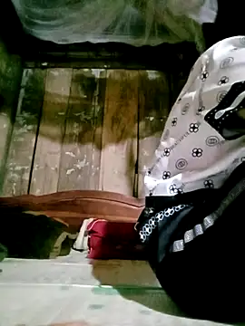 Snapshot of Amelie9x chatting on April 11, 1:26 pm Amelie9x online show from April 11, 1:26 pm