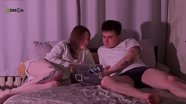 oakpatch online show from April 13, 4:56 pm