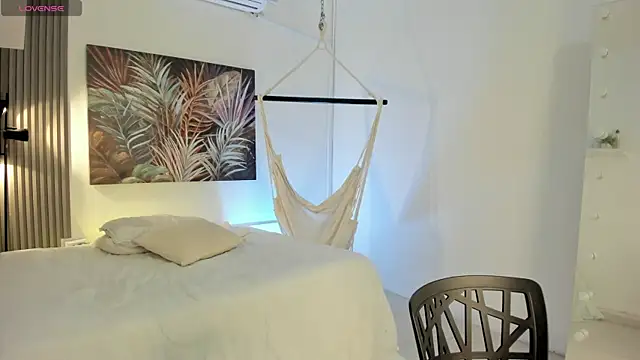 ivania lua online show from April 18, 11:14 am