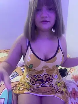 Karina PrettyHot69 online show from April 18, 10:21 pm