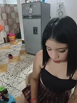 Snapshot of Tatiana_Flame69 chatting on May 29, 5:27 am Tatiana Flame69 online show from May 29, 5:27 am