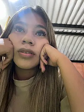 Kimmiebellarie online show from June 29, 10:54 pm