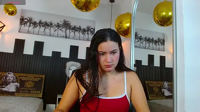 Snapshot of rosaleia_ chatting on June 24, 4:33 am rosaleia online show from June 24, 4:33 am