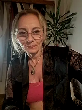 Blond lady czech online show from April 18, 7:58 pm