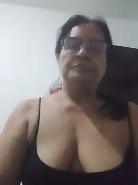 PienCanela online show from June 19, 12:59 am