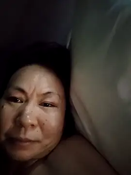 Snapshot of JINsohot chatting on April 12, 3:50 pm JINsohot online show from April 12, 3:50 pm