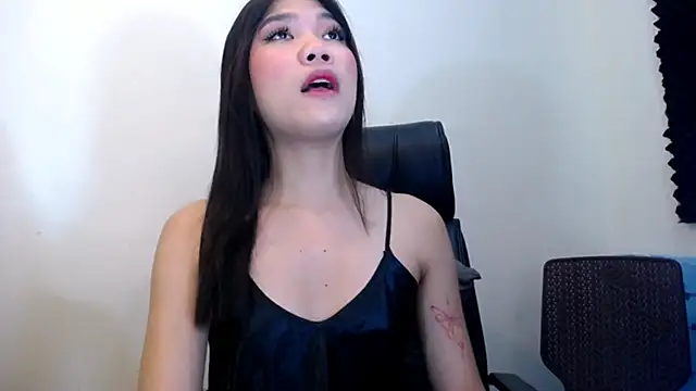 hugecock cali online show from May 1, 2:10 pm