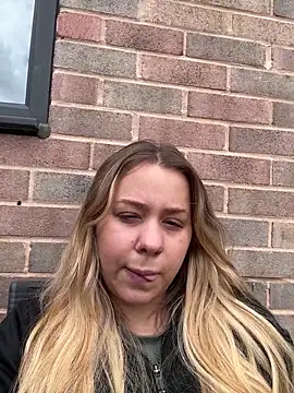 OliviaJadeXx online show from May 16, 10:47 am