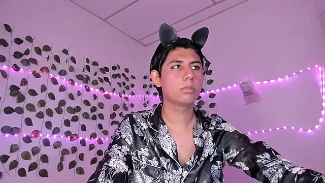 Ericahot3 online show from April 11, 3:49 pm