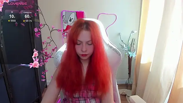 InfernoKitten online show from May 27, 1:13 am