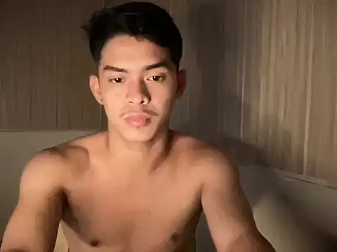 yourhotasian jhonpol16 online show from July 9, 8:24 pm
