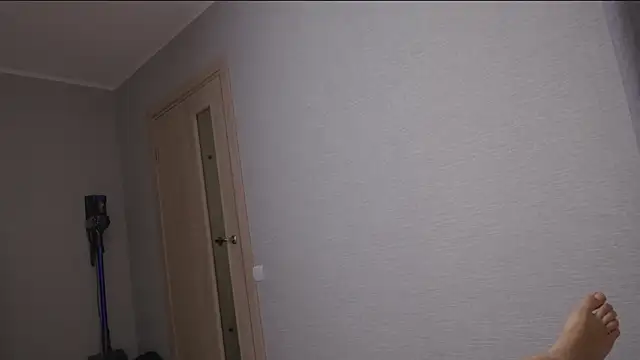 vesullillo online show from April 12, 11:37 am