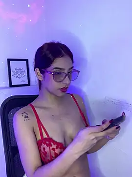 miss carly online show from June 10, 6:07 pm