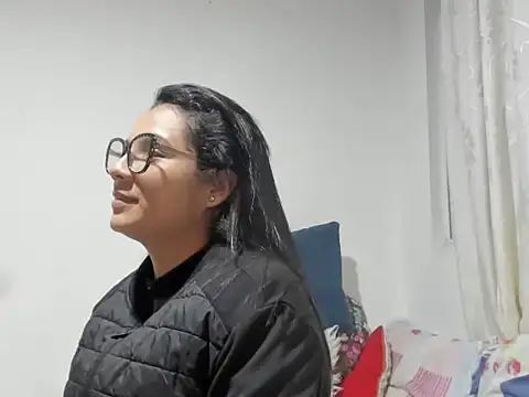 catalinamor online show from May 26, 1:23 am