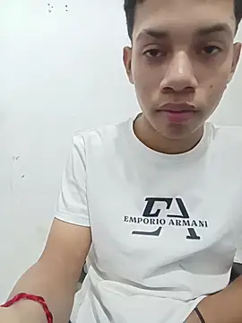 curious straight guy online show from May 27, 2:08 am