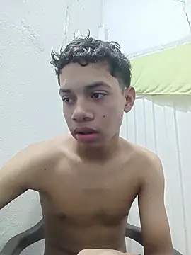 curious straight guy online show from July 10, 1:25 pm