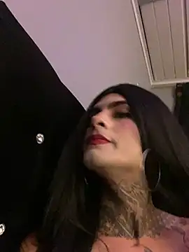 valen lewiiz online show from May 21, 4:19 am