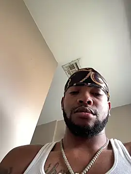 Snapshot of blackdiesel0 chatting on April 13, 3:39 pm blackdiesel0 online show from April 13, 3:39 pm