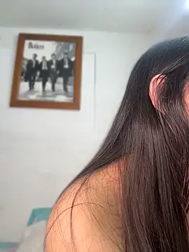 emily g11 online show from April 23, 8:35 am