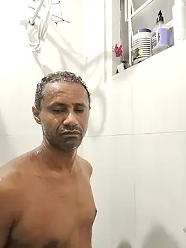 PauloStar1979 online show from April 28, 10:15 pm