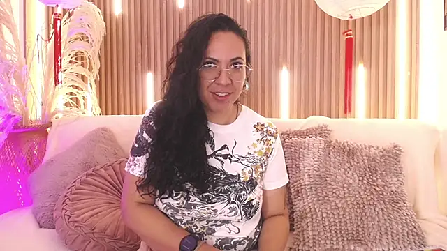 Velvet Curly online show from June 18, 12:42 pm