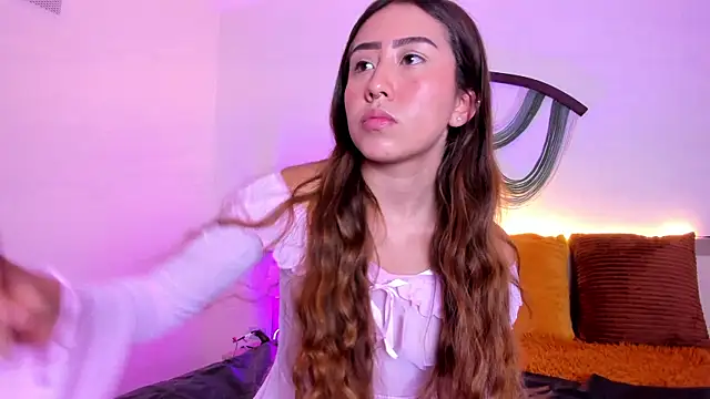 Molly Sweet   online show from July 9, 4:22 pm