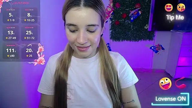 Ambar lynn01 online show from May 19, 8:15 pm