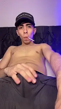 michaell twinkk online show from May 13, 9:33 pm