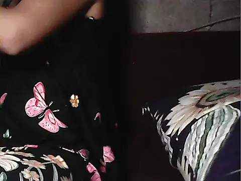  sweetbabe23 online show from June 26, 4:00 pm