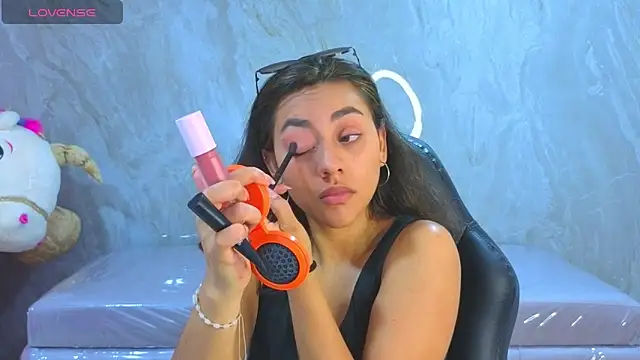 grecia soler a online show from May 15, 12:56 pm