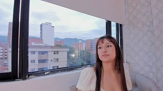 katherine glow online show from May 19, 11:27 am