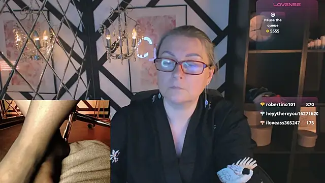 Snapshot of Alexandra_Kind chatting on May 16, 2:19 am Alexandra Kind online show from May 16, 2:19 am