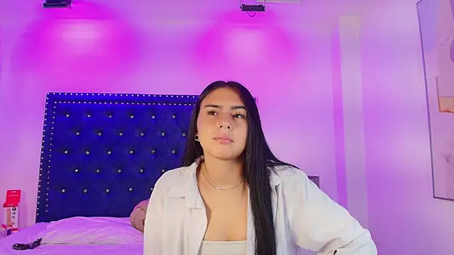 Serena and zoe online show from April 29, 7:31 pm