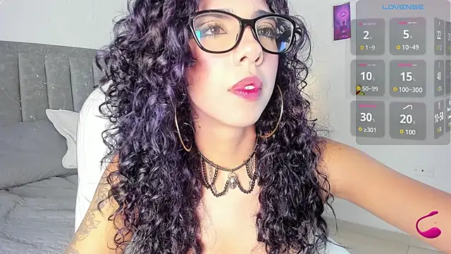 Snapshot of Dalia_nix_ chatting on June 4, 4:40 am Dalia nix online show from June 4, 4:40 am